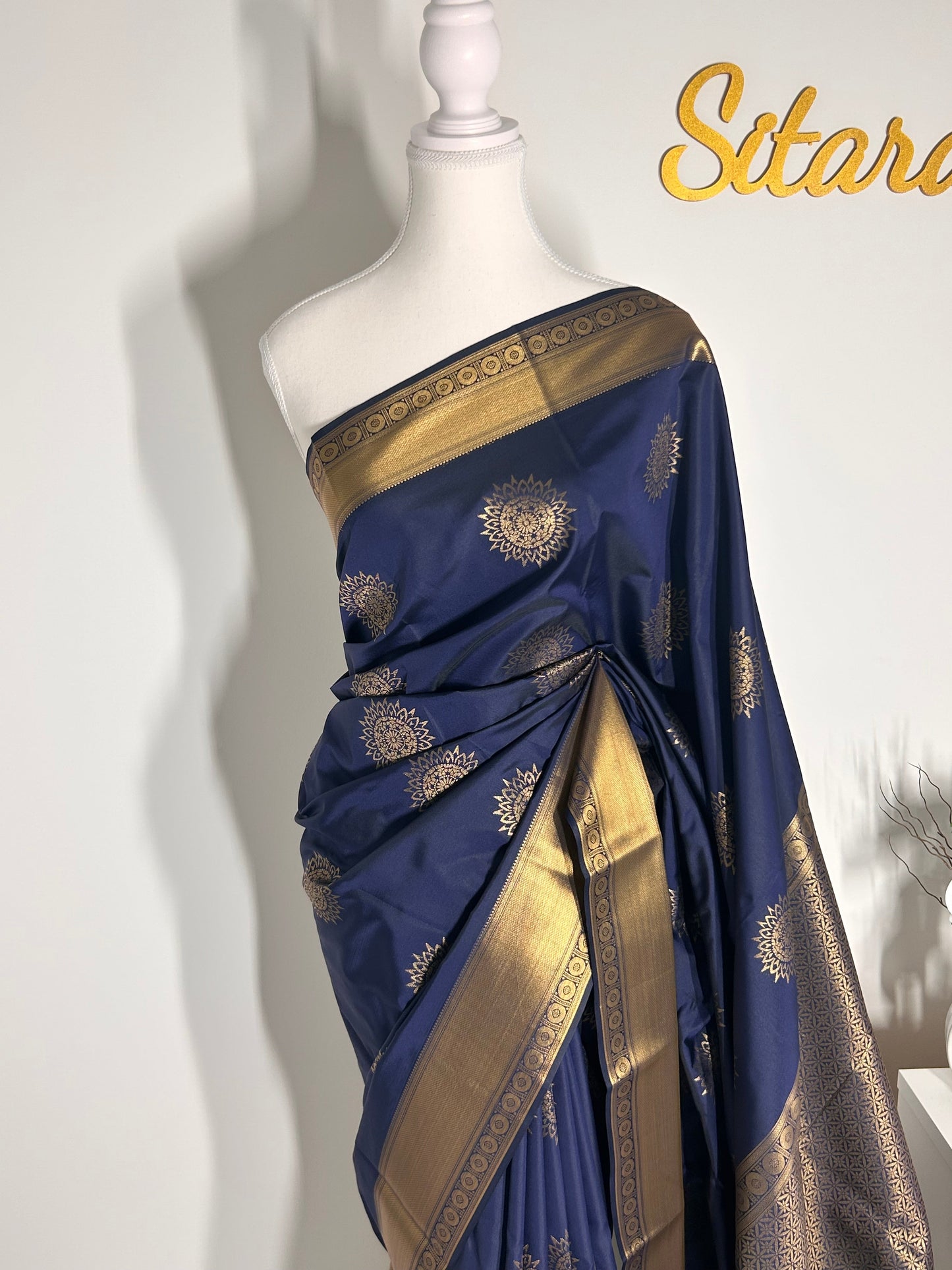 Kanchipuram Premium Semi Silk Saree – Navy