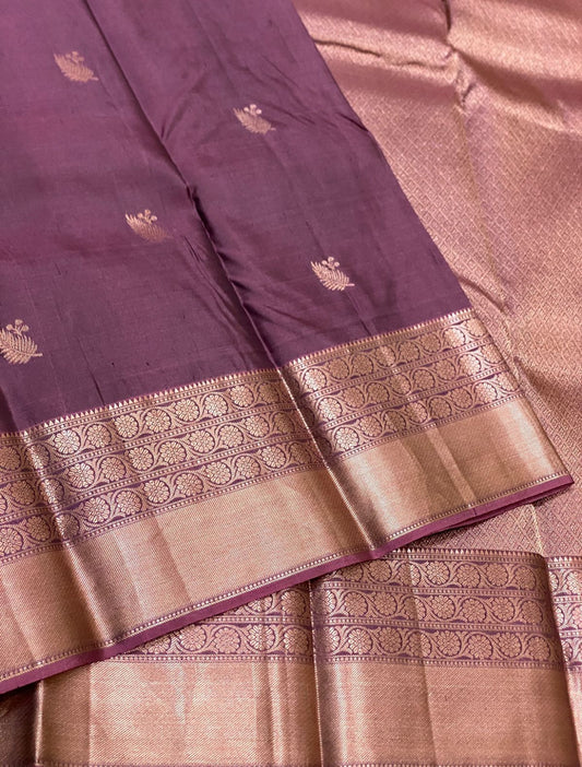 . Pure Kanchipuram Handloom Silk Saree – Brown with Purple Undertones