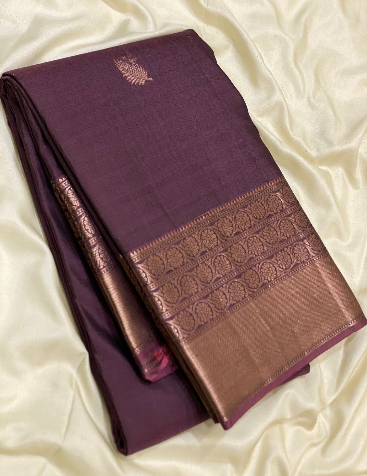 . Pure Kanchipuram Handloom Silk Saree – Brown with Purple Undertones