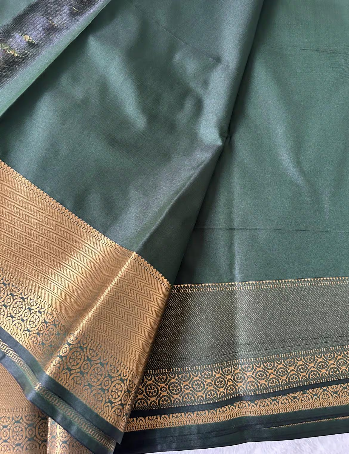 . Semi Kanchipuram Premium Silk Saree – Bottle GreenKanchipuram Premium Semi Silk Saree – Bottle Green