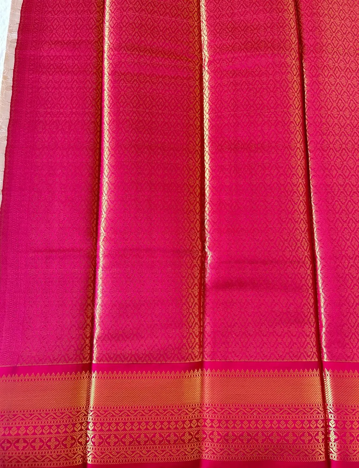 . Semi Kanchipuram Premium Silk Saree | Cream body contrast Reddish Pink Border and Blouse